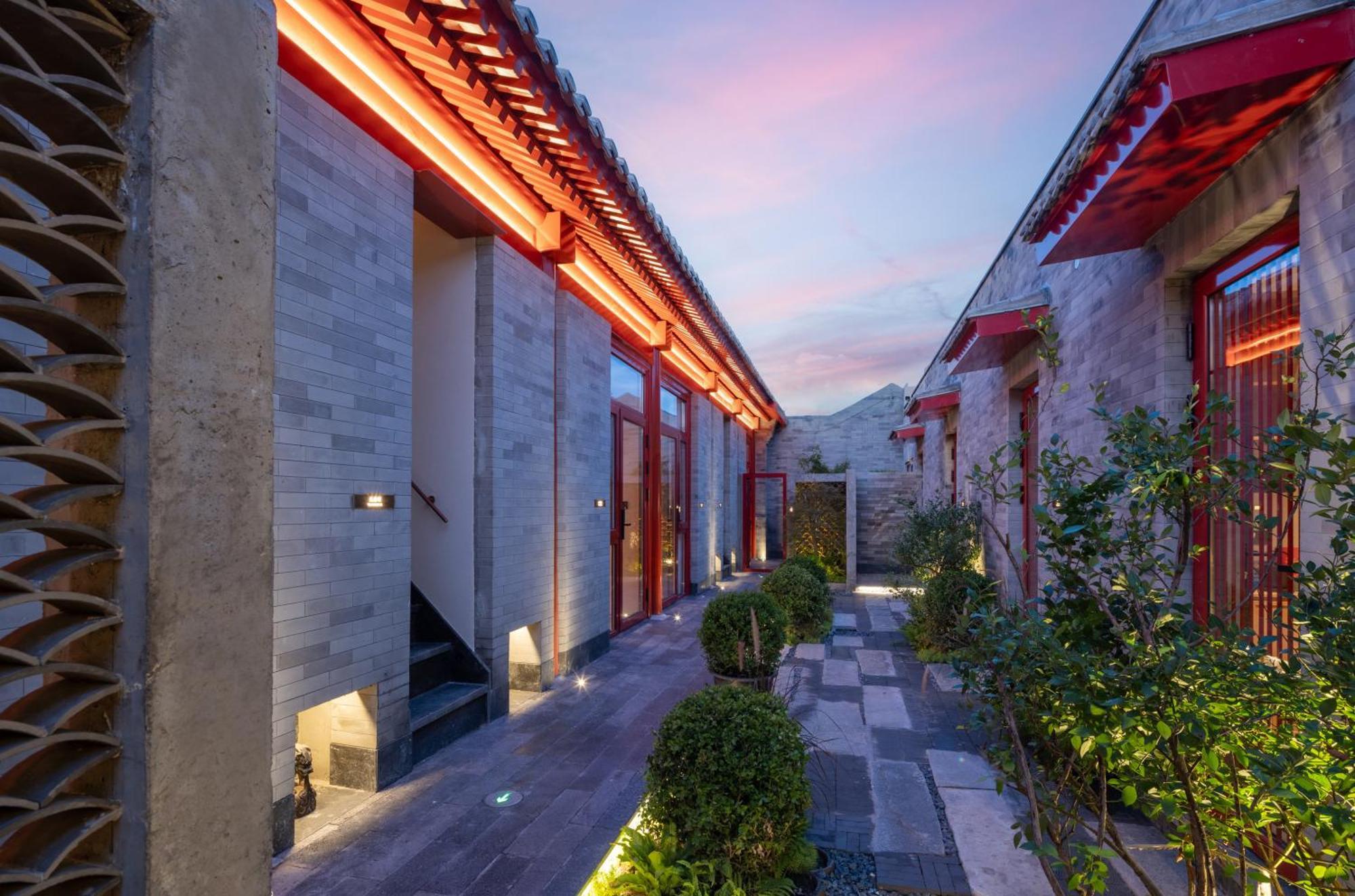 Happy Dragon Courtyard- Newly Renovated With French Windows, Near Tian'Anmen Forbidden City,Lama Temple And Heaven Temple, 3Minutes Walk From Subway,Fluent English Speaking With Tourist Sights Tickets Service ,Free Coffee &Laundry Service Peking Exteriör bild